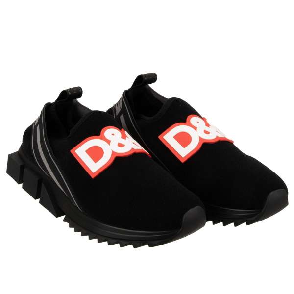 Elastische Slip-On Damen Sneaker SORRENTO mit D&G Logo Patch in Schwarz von DOLCE & GABBANA