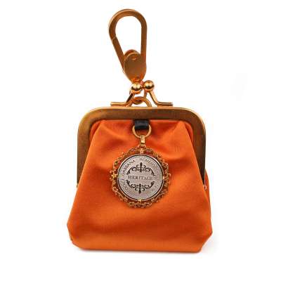 Dolce & Gabbana Pre-Loved Medium Devotion bag for Women - Pink in UAE |  Level Shoes