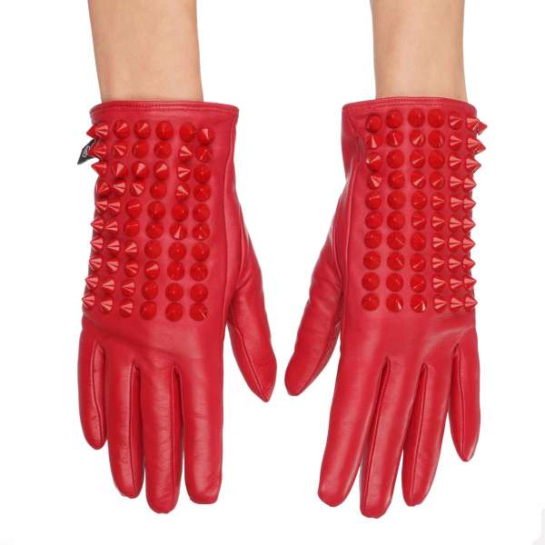 "Diva" Leather and Cashmere Lining Mid-Gloves with studs by PHILIPP PLEIN 