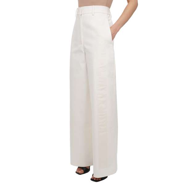 Straight Fit Tom Boy Style canvas fabric pants in white by OFF-WHITE c/o Virgil Abloh