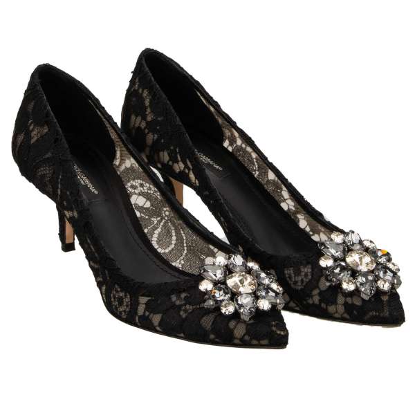 Spitzform Pumps BELLUCCI mit Kristallen Brosche aus Taormina Spitze in Schwarz von DOLCE & GABBANA